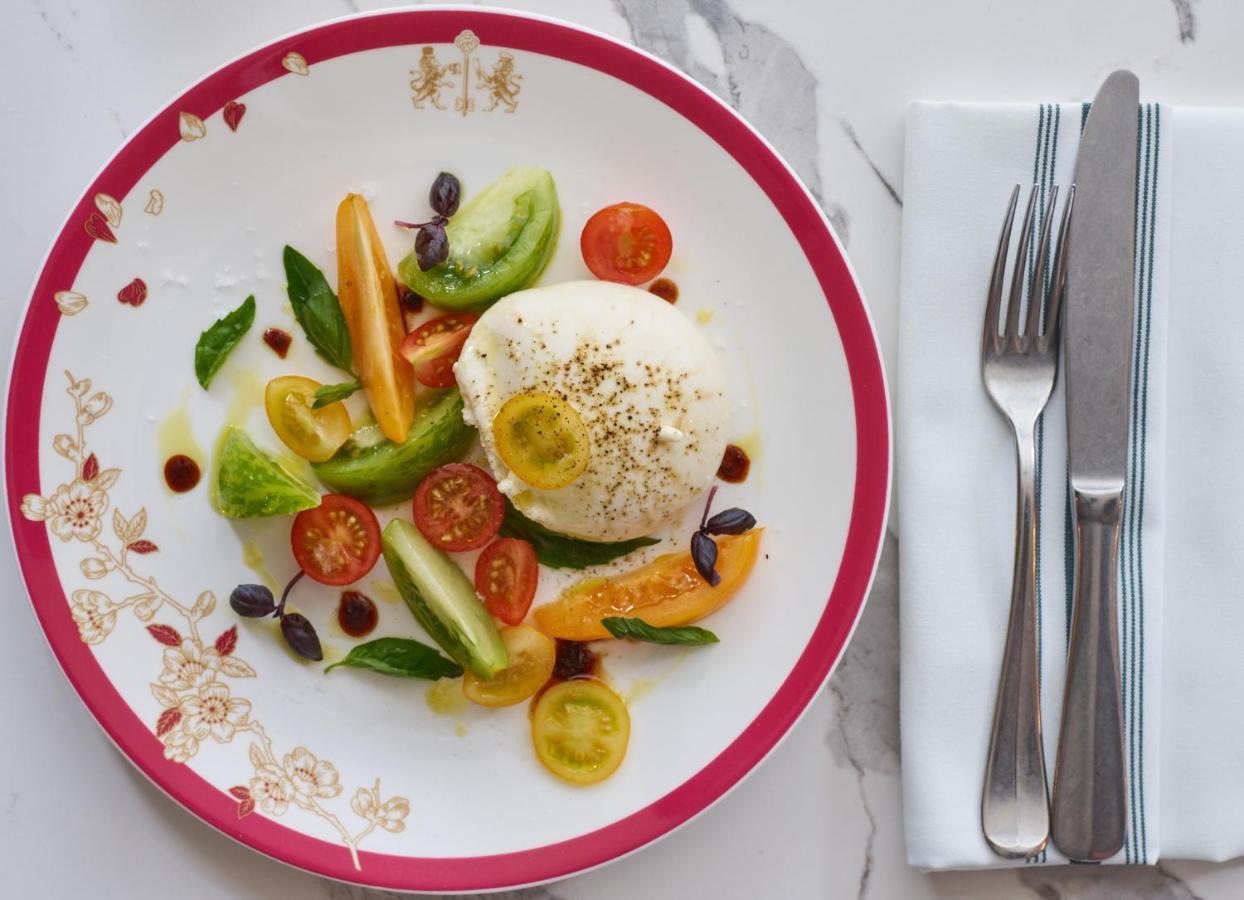 Hotel The Mitre, Hampton Court Kingston upon Thames  Exteriér fotografie Buratta
