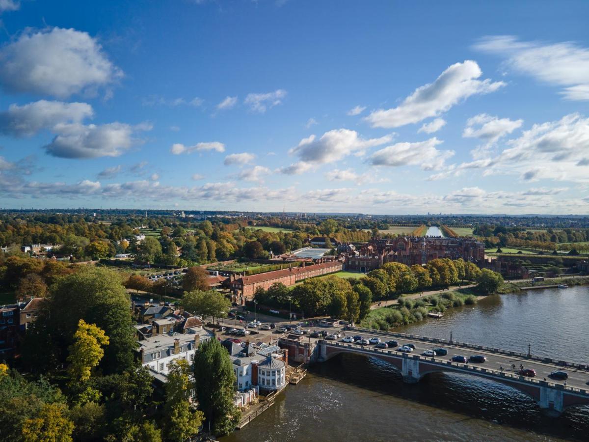 Hotel The Mitre, Hampton Court Kingston upon Thames  Exteriér fotografie The River Thames at Hampton