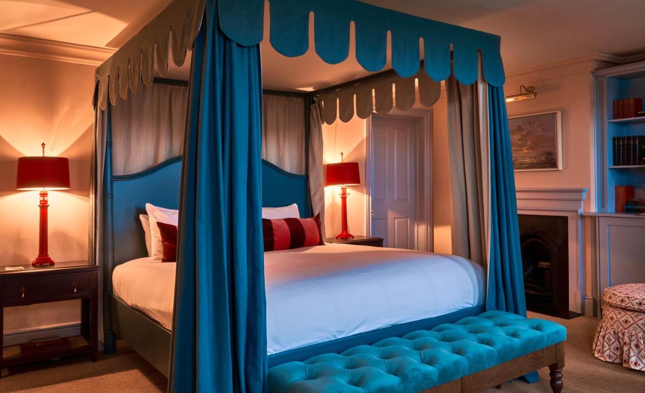 Hotel The Mitre, Hampton Court Kingston upon Thames  Exteriér fotografie